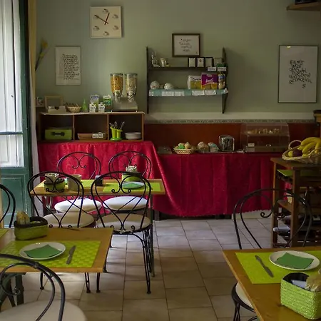 Eco-art De Albertis Hotel