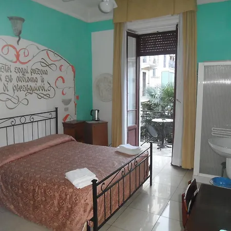 Eco-art De Albertis Hotel 2*